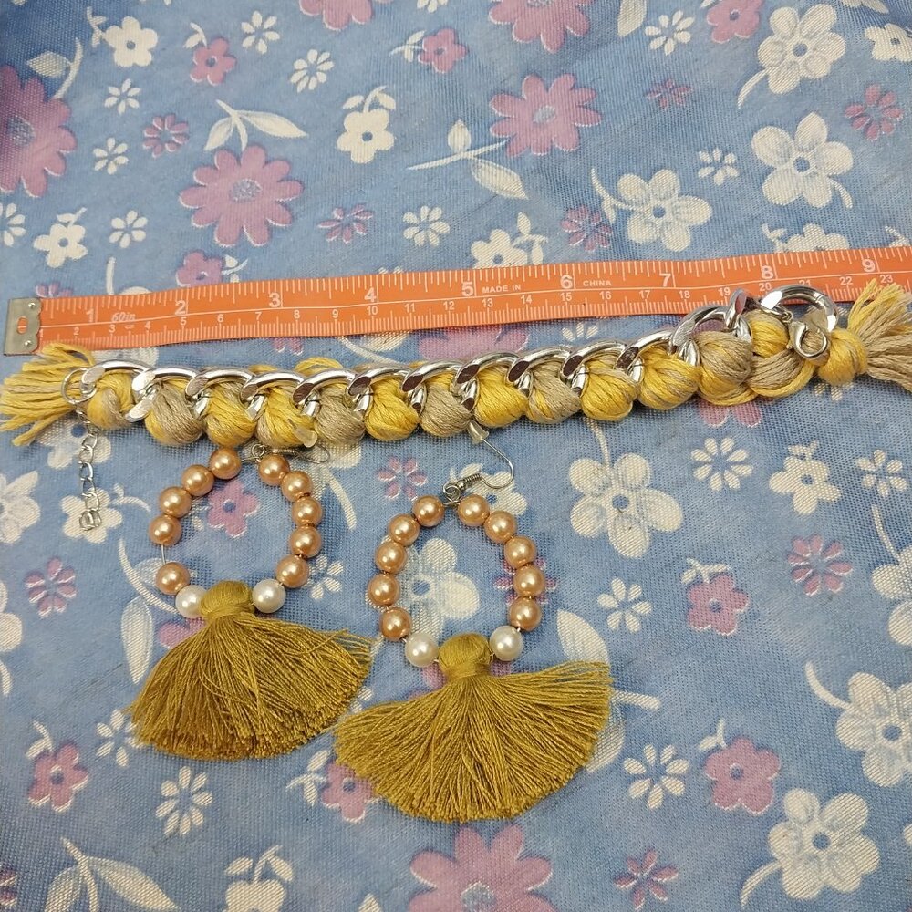 3120 Threaded Link Bracelet and Earrings Set - Picture 2 of 5